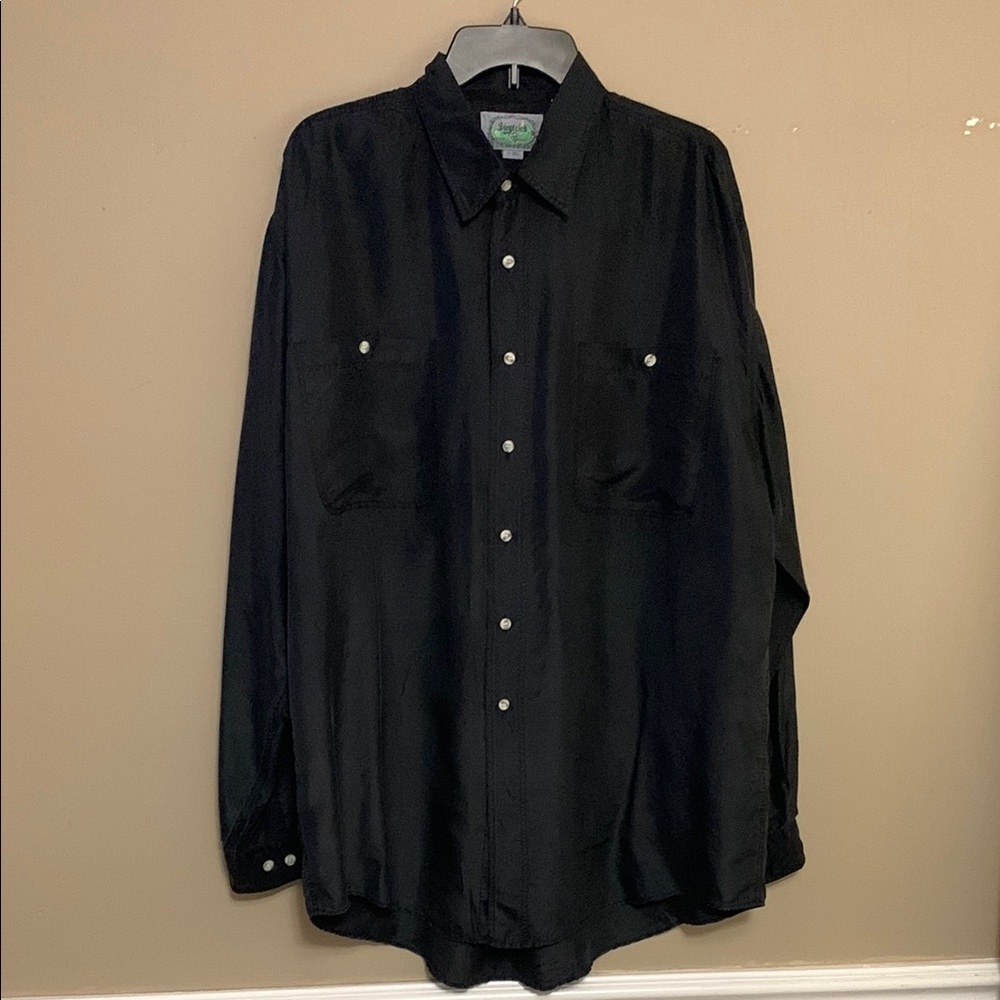 Vintage Siegticied Men’s 100% Silk Long Sleeve LT Black Button-Up Shirt Quiet